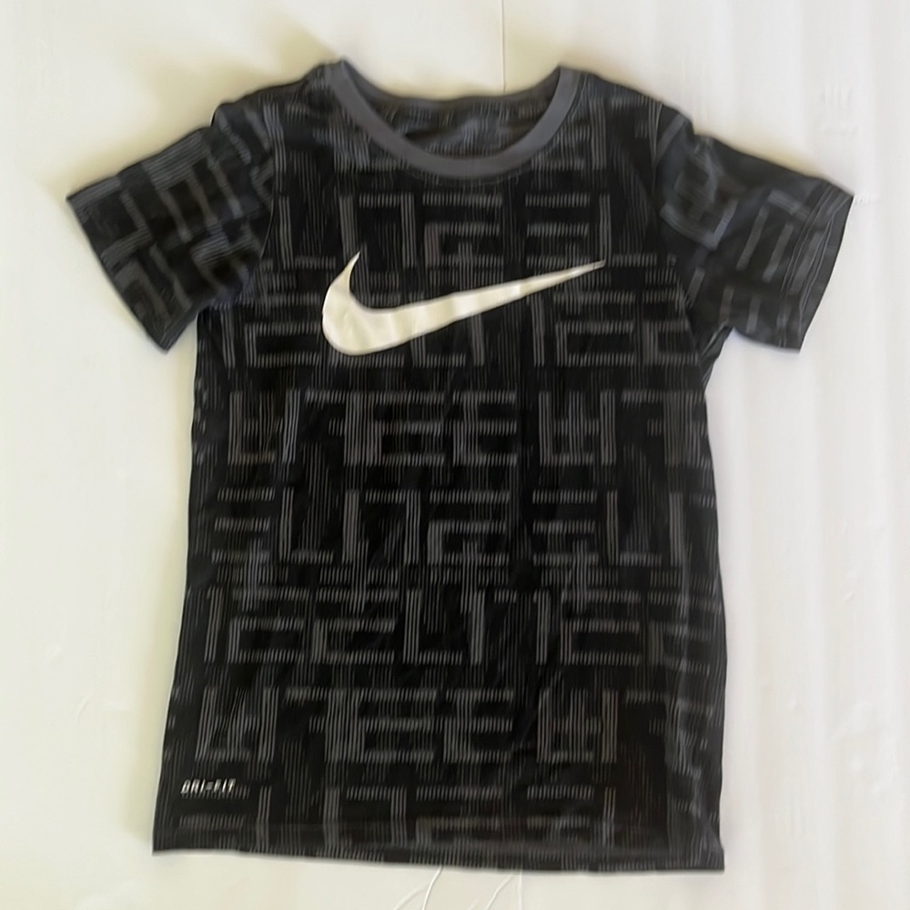 The Nike Tee Black and Gray Dri-Fit shirt size XS boys.